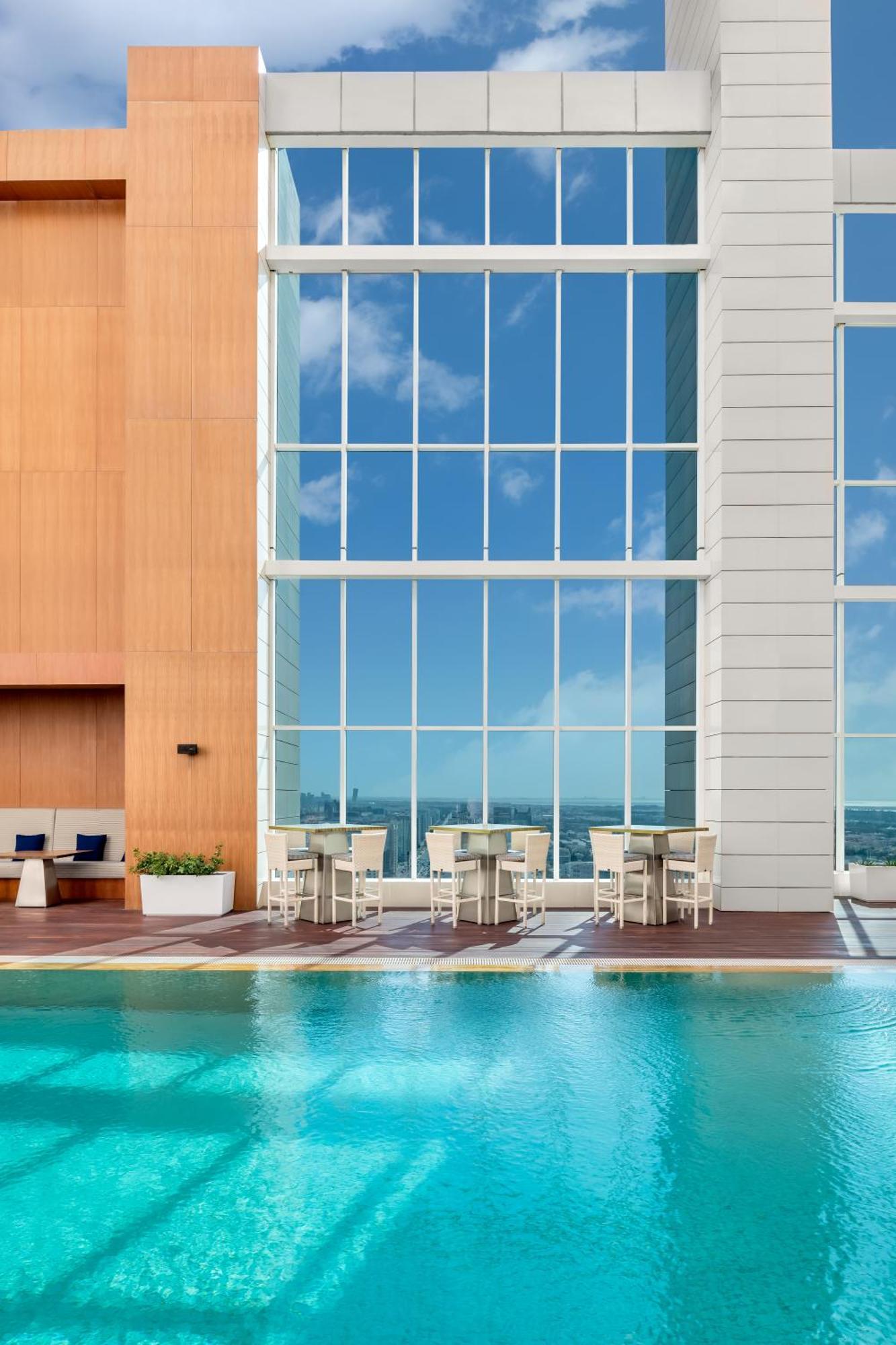 แมริออท เอ็กเซ็คคิวทีฟ อพาร์ตเมนต์ ดาวน์ทาวน์ อาบูดาบี Hotel ภายนอก รูปภาพ